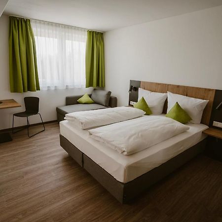 Motel Sleep Inn Toging am Inn Bagian luar foto