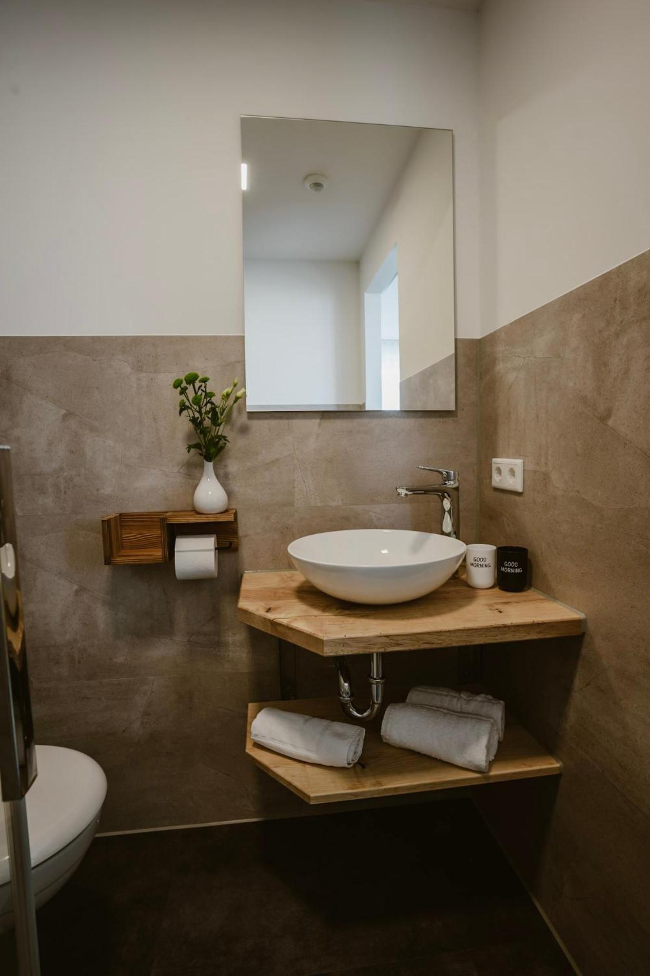 Motel Sleep Inn Toging am Inn Bagian luar foto